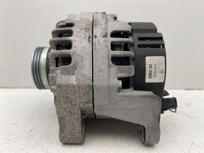 Dynamo van een Renault Clio, Auto-onderdelen, Motor en Toebehoren, Renault, Gebruikt, 3 maanden garantie, Ophalen of Verzenden