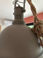 Industriële hanglamp met rope-detail., Ophalen, Zo goed als nieuw, Metaal