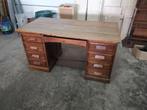 Antieke Bureau, Ophalen