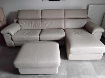 complete hoekzetel taupe met voetenbank tot 30 oktober! beschikbaar voor biedingen
