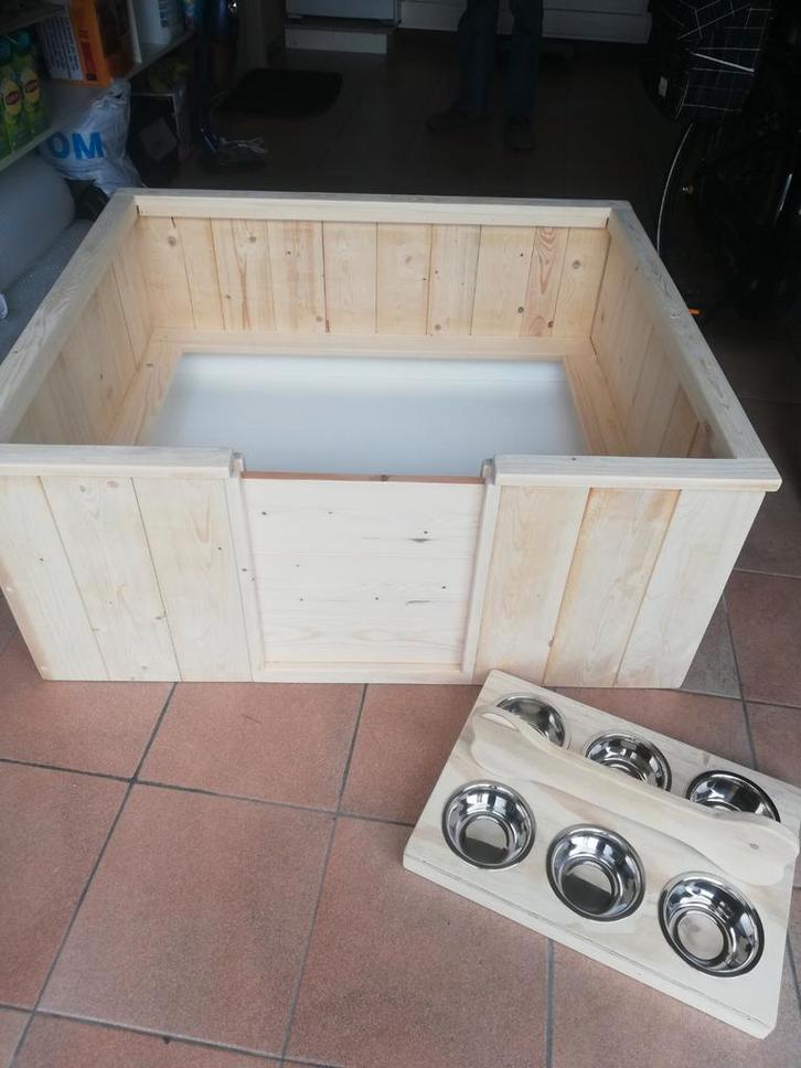 Nieuwe sterke grote houten Werpkist voor honden
Op voorraad, Dieren en Toebehoren, Hondenmanden, Ophalen