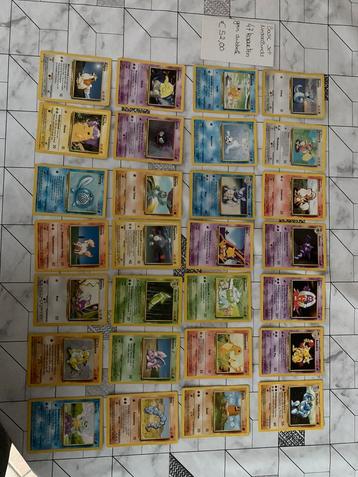 Set de base de cartes Pokemon disponible aux enchères