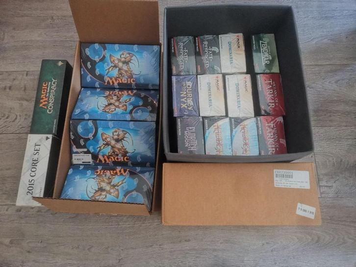 Magic The Gathering Sealed Booster Box (21!) MTG Era 2015, Hobby en Vrije tijd, Verzamelkaartspellen | Magic the Gathering, Nieuw
