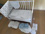 Ikea babybed Sundvik met beddengoed, Kinderen en Baby's, Babywiegjes en Ledikanten, Ophalen, Gebruikt, Ledikant