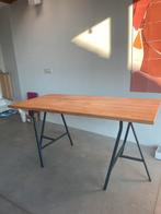 Bureau Ikea met schragen, Enlèvement, Utilisé, Bureau