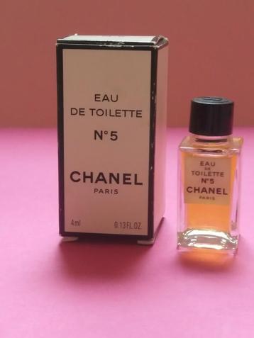 Chanel n5 eau de toilette 4ml, Verzamelen, Ophalen of Verzenden, Nieuw, Miniatuur