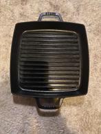Staub 40511-683-0 rechthoekige gietijzeren grill 28 cm, Huis en Inrichting, Keuken | Potten en Pannen, Gebruikt, Gietijzer, Ophalen of Verzenden