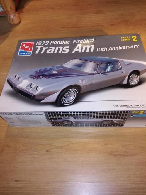 AMT/ERTL Pontiac Firebird TransAm 1979 10th anniversary 1:16, Hobby en Vrije tijd, Modelbouw | Auto's en Voertuigen, Zo goed als nieuw