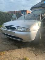 Ford fiesta + 3 reserve wielen GRATIS erbij, Auto's, 4 cilinders, 5 deurs, Particulier, Fiësta