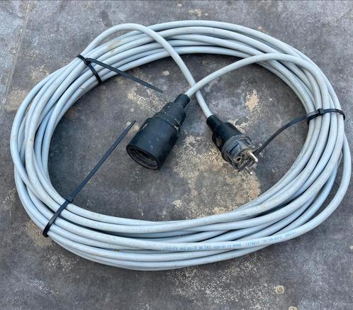 #3 câble 4 x 2,5 rallonge, Doe-het-zelf en Bouw, Elektriciteit en Kabels, Zo goed als nieuw