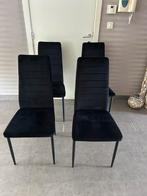 4 stoelen fluweel zwart (amper gebruikt), Huis en Inrichting, Stoelen, Ophalen, Zo goed als nieuw, Zwart, Vier