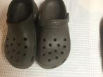 CROCS  33- 35  taupe kleur, Overige typen, Jongen of Meisje, Ophalen of Verzenden, Zo goed als nieuw