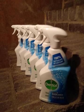 Dettol badkamerreiniger power 100% ontkalker, Huis en Inrichting, Ophalen