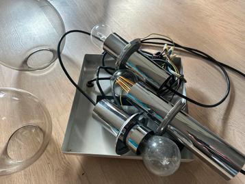 Vintage hanglamp beschikbaar voor biedingen