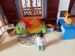Playmobil Dollhouse kinderkamer met bedbank 70209, Ophalen of Verzenden, Zo goed als nieuw