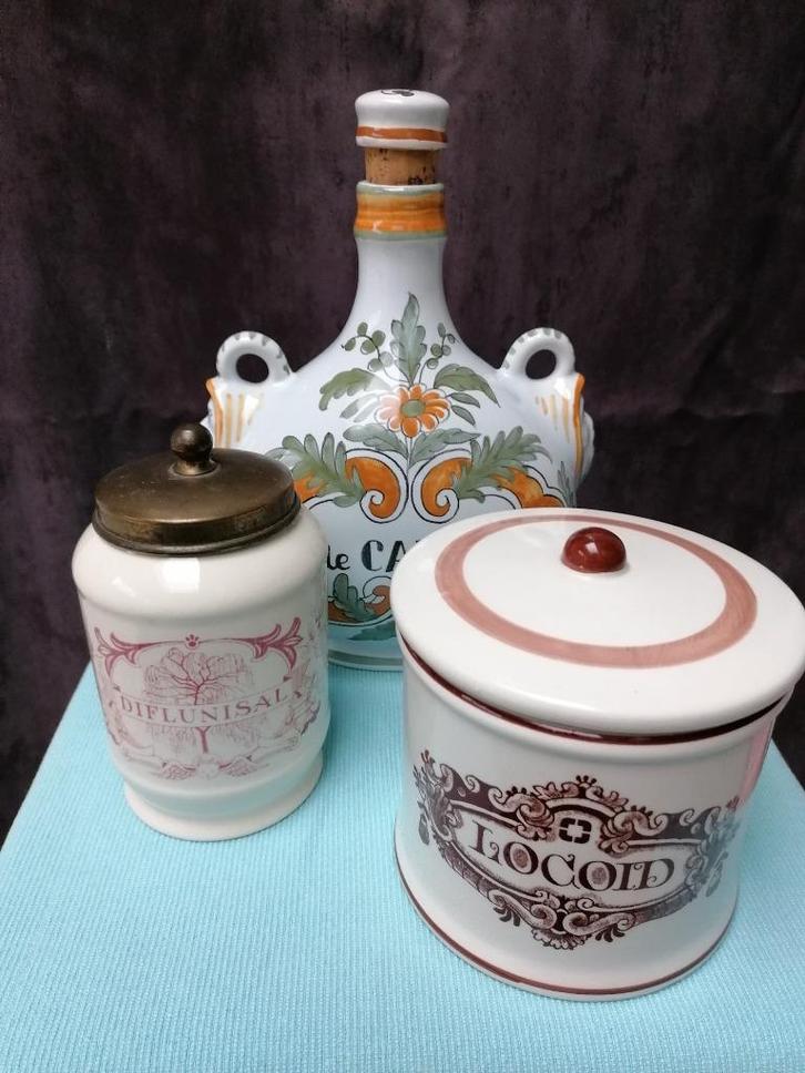 In de kijker :Apotheek decoratie potten. 2 Kopen 1 GRATIS, Antiek en Kunst, Curiosa en Brocante, Ophalen of Verzenden