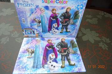 Clementoni, Frozen puzzel met 104 stuks beschikbaar voor biedingen