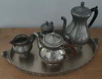 Tinnen Koffie-, Thee- en Suikerpot met melkkan op schotel, Antiek en Kunst, Ophalen of Verzenden