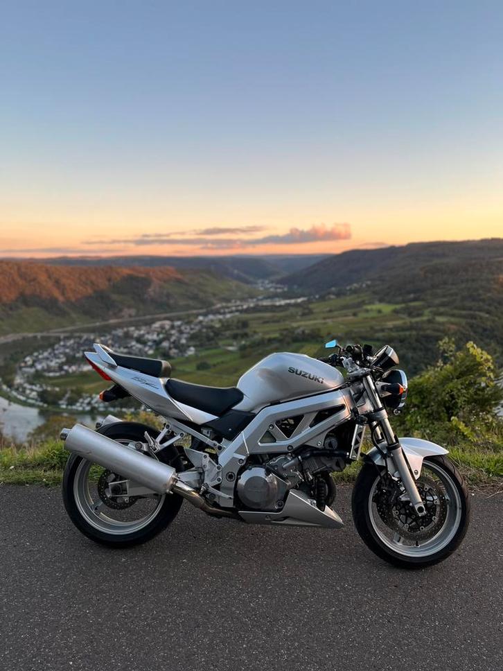 Suzuki sv1000n, Motoren, Motoren | Suzuki, Particulier, Naked bike, meer dan 35 kW, 2 cilinders, Motorrijbewijs A, Ophalen