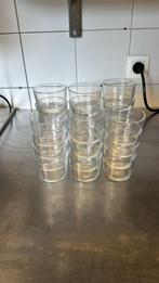 30 aperitiefglaasjes, Huis en Inrichting, Ophalen of Verzenden, Gebruikt, Glas, Schaal of Schalen