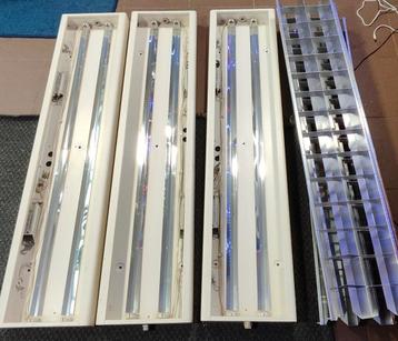Plafondlamphouder neonlamp 120cm (3 stuks) beschikbaar voor biedingen