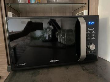 Microgolf samsung beschikbaar voor biedingen