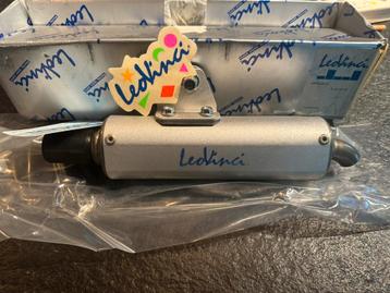 NOS Leovinci 2 dempers nieuw Jaren 80/90 beschikbaar voor biedingen
