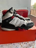 Basketschoenen Tarmak maat 33, Sport en Fitness, Basketbal, Ophalen, Gebruikt, Schoenen
