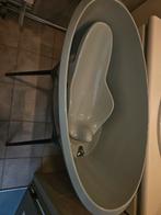 Baby bad hoog, Enlèvement