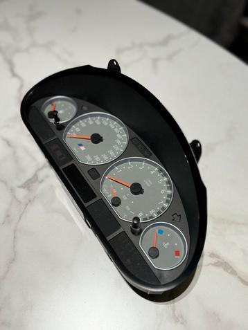 Compteur BMW M3 E46 beschikbaar voor biedingen