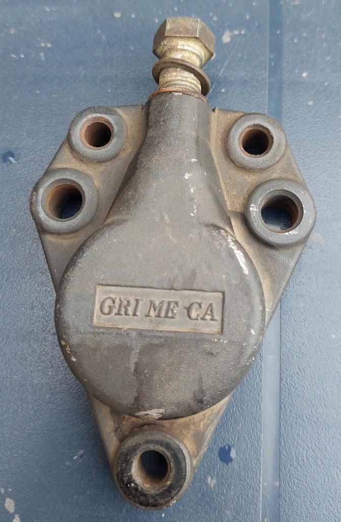 Demi étrier de frein Grimeca vintage, Motos, Pièces | Oldtimers & Ancêtres, Utilisé, Enlèvement ou Envoi