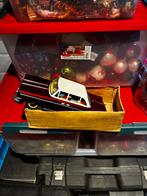 Blikken auto sedan, Collections, Enlèvement, Comme neuf