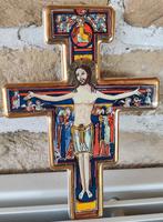 kruisbeeld, Enlèvement ou Envoi