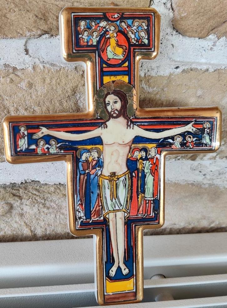 kruisbeeld, Antiek en Kunst, Antiek | Religieuze voorwerpen, Ophalen of Verzenden