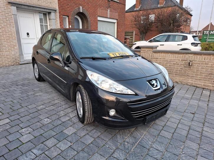 Peugeot 207 benzine met slechts 61.000km !, Auto's, Peugeot, Particulier, ABS, Airbags, Airconditioning, Centrale vergrendeling
