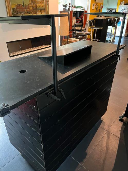 Degelijke kwalitatieve DJ Booth, Muziek en Instrumenten, Dj-sets en Draaitafels, Ophalen