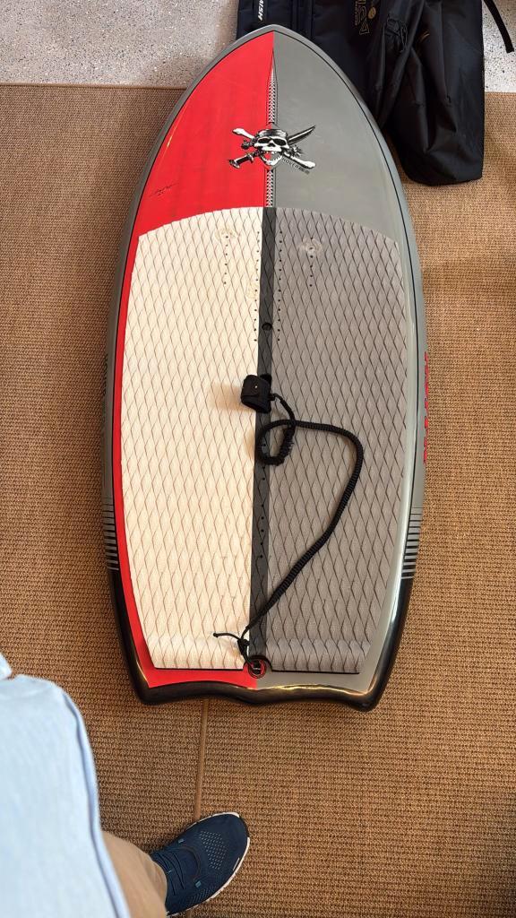 WINGFOILBOARD NAISH ULTRA CARBON 95L, Watersport en Boten, Wingsurfen, Zo goed als nieuw, Wingsurf-board, Ophalen