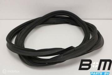 Achterkleprubber VW Golf 7 5drs 5G6827705D