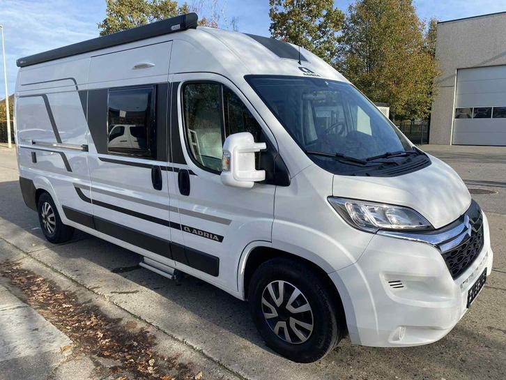 Adria Twin 600 SP Axess, Caravans en Kamperen, Mobilhomes, Bedrijf, Buscamper of Camperbus, Adria, Overige merken, Diesel, Ringverwarming