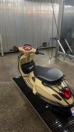 Vespa Sprint 80cc MET BEGRENZER, Fietsen en Brommers, Brommers | Vespa, Ophalen, Zo goed als nieuw, Klasse A (25 km/u), 80 cc