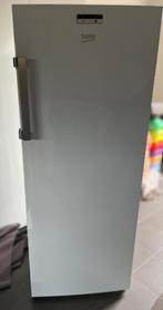 Diepvries, merk Beko, Elektronische apparatuur, Koelkasten en IJskasten, Ophalen, Zo goed als nieuw, 45 tot 60 cm, 140 tot 160 cm