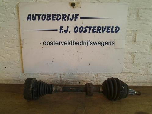 Aandrijfas links-voor van een Volkswagen Beetle, Auto-onderdelen, Remmen en Aandrijving, Volkswagen, Gebruikt, 3 maanden garantie