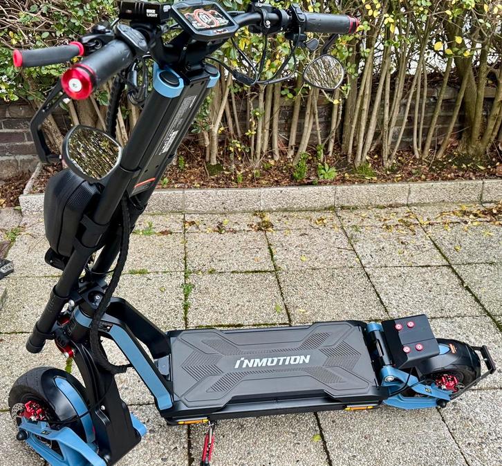 InMotion RS 72V 40Ah neuf, Fietsen en Brommers, Steps, Zo goed als nieuw, Ophalen of Verzenden