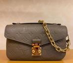 Louis Vuitton handtas Pochette metis east west smoke M25910, Handtassen en Accessoires, Tassen | Damestassen, Ophalen of Verzenden