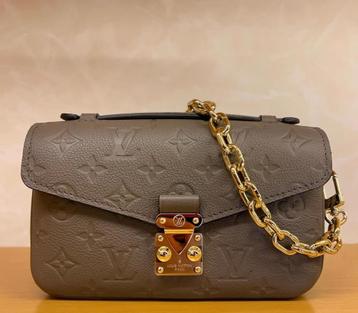 Louis Vuitton handtas Pochette metis east west smoke M25910  beschikbaar voor biedingen