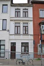 Zeer ruime woning met 4 slaapkamers te koop nabij Gent centr, Immo, Gent, 155 m², 232 kWh/m²/jaar, Tussenwoning