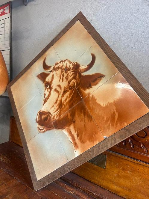 Prachtige kader met antieke tegels uit oude beenhouwerij, Antiek en Kunst, Antiek | Wandborden en Tegels, Ophalen