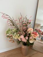 Boeket zijden bloemen blomista, Ophalen, Zo goed als nieuw