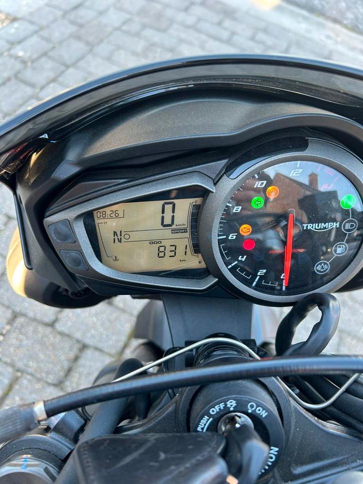 Moto triumph street triple 765 mat zwart, Motoren, Motoren | Triumph, Particulier, Naked bike, 3 cilinders, Minimaal motorrijbewijs A1