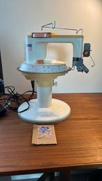 Empisal knitmaster, Hobby & Loisirs créatifs, Tricot & Crochet, Enlèvement, Utilisé, Machine